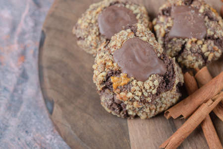 Chocolate crocante cookies with cinnamon flavourの写真素材