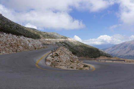 Hairpin bend roadの写真素材