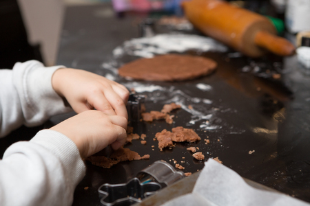 Young Child Learning To Bakeの写真素材