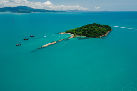 Island Ilha do Frances with boats and blue ocean in Florianopolis, Brazil. Drone viewの写真素材