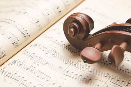 Vintage violin on the  sheet music.