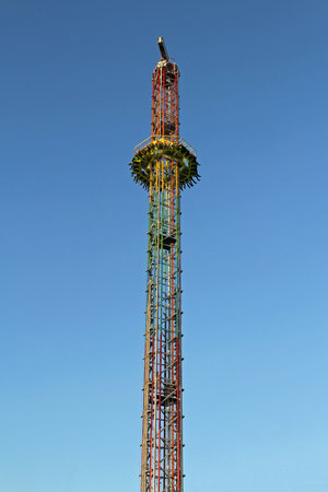 Drop tower free fall ride in amusement parkのeditorial素材