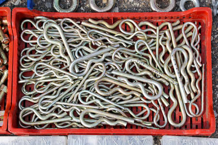 R clips hairpin safety cotters in the crateの写真素材