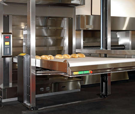 Commercial Bread Baking Oven With Conveyor Belt
