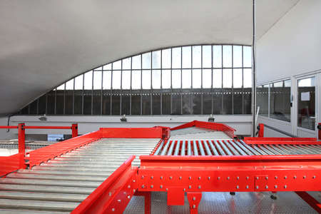 Conveyor Rollers in Sorting and Shipping Warehouse