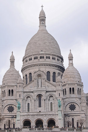 Paris, France - January 05, 2010: Sacre Coeur Basilica of the Sacred Heart of Jesus at Montmartre in Paris, France.のeditorial素材