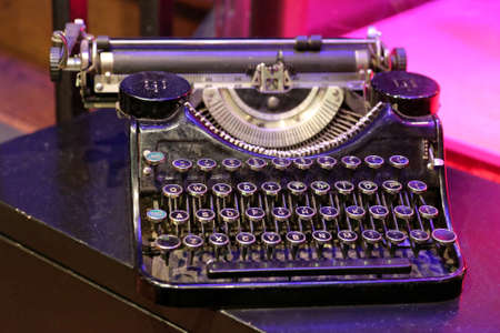 Portable Vintage Used Black Typewriter Machineの写真素材