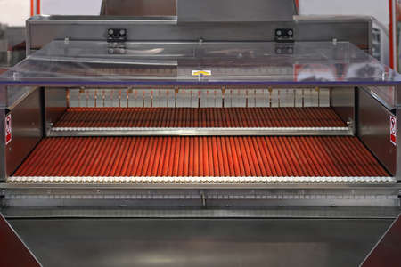 Mechanical Fruit Sorting and Calibrating Machineの写真素材