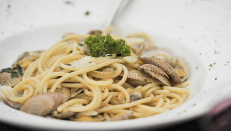 spaghetti Clams source - can use to display or montage on products