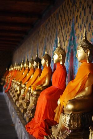 The group buddha statue at watarun in thailandの写真素材