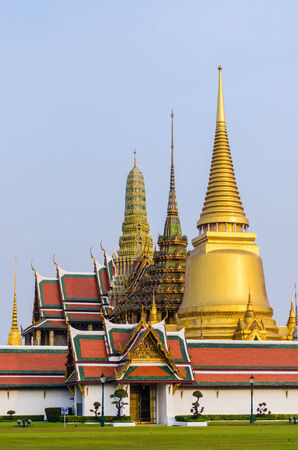 Grand Palace and Temple of Emerald Buddha complex in Bangkok, Thailandのeditorial素材