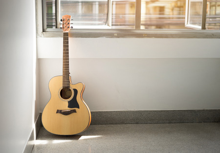 Play guitarの写真素材