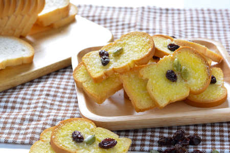 Home made Crispy Bread in wooden dishの写真素材