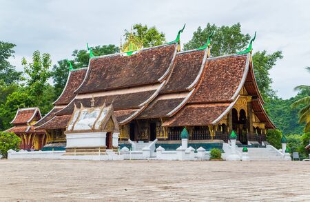 Wat Xieng thong temple,Luang Pra bang, Laosのeditorial素材