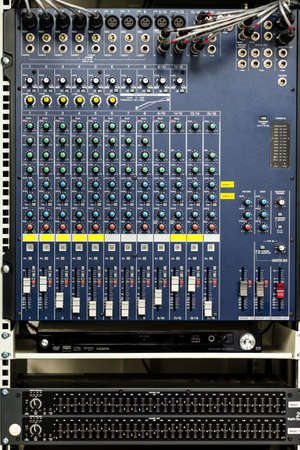 Buttons and tabs in various parts of the audio controller