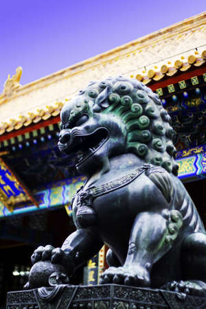 the copper lion of yiheyuan park,Beijingの写真素材