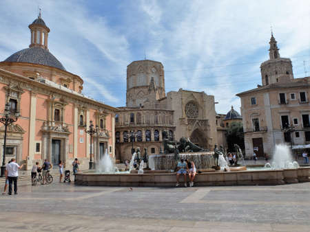 Plaza De La Virgenのeditorial素材