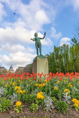 Paris, France - APRIL 9, 2019: Luxembourg Garden. Beatiful Tulips. Paris, France, Europeのeditorial素材