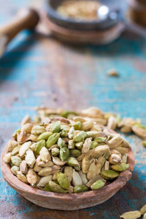 Raw Organic Cardamom Pods ready to useの写真素材