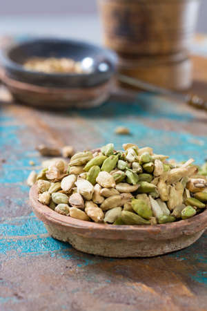 Raw Organic Cardamom Pods ready to useの写真素材