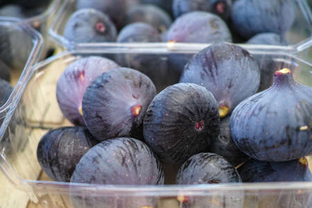 Fresh ripe purple sweet figs fruits, tasty food, Provence, Franceの写真素材