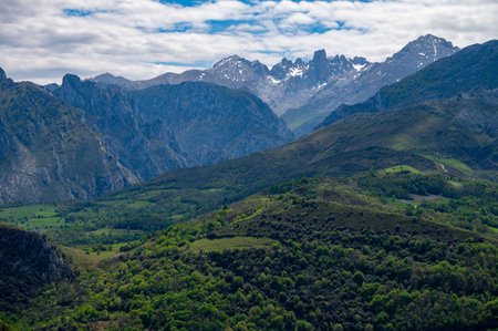 Panoramic view on Naranjo de Bulnes or Picu Urriellu, limestone peak dating from Paleozoic Era, located in Macizo Central region of Picos de Europa, mountain range Asturias, North Spainの写真素材
