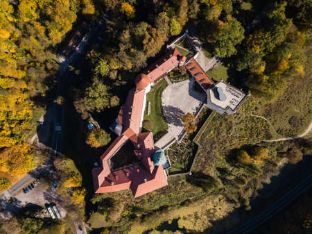 Aerial top view to Medieval castle Pieskowa Skala near Krakow in Krakow-Czestochowa Upland, Poland. Spectacular view in beautiful autumnのeditorial素材