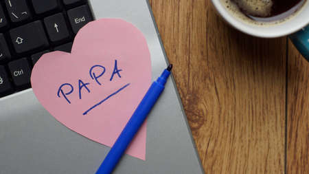 Dad written in Dutch on a heart                            の写真素材