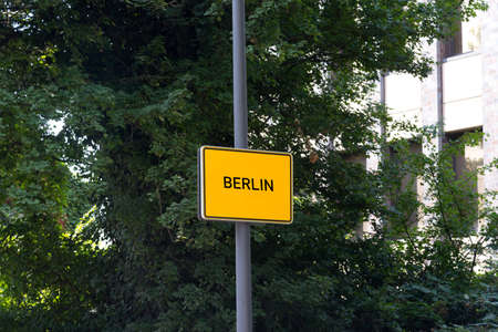 A sign Welcome to Berlinの写真素材