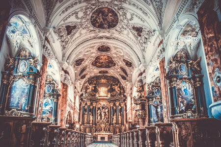Interior of the Cathedral of the Assumption of the Virgin Mary in Zagreb, Croatiaの写真素材