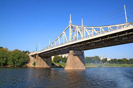 ñàðûé car bridge through riverの写真素材