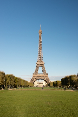 Autumn in Paris - Eiffel towerの写真素材