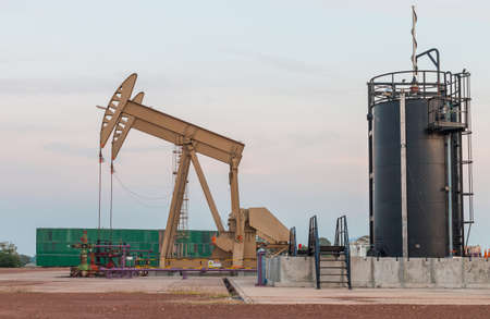 Beam Pump oil and gasの写真素材