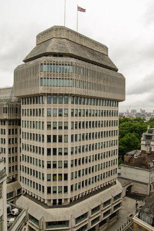 Headquarters of the Ministry of Justice for the UK Government in Westminster, London.  The Ministry is responsible for the Courts and Prisons of England and Wales.  Elevated view on a cloudy Summer day.のeditorial素材