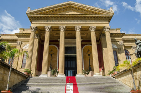 The magnificent red carpet entrance to the Teatro Massimo in Palermo, Sicily.  The largest opera house in Italy.のeditorial素材