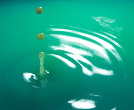 Falling Dropletsの写真素材