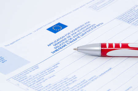 fill in application by pen