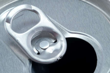 macro shot of top of aluminium can の写真素材