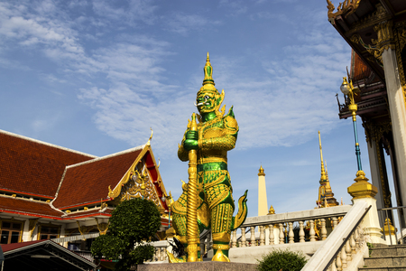 giant statue at Wat Don Mueang Bangkokのeditorial素材