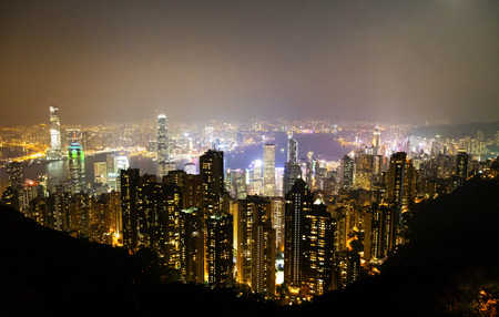 Causeway Bay, Hong Kong - 23 November 2018: Hong Kong skyline at night view from Victoria peak.のeditorial素材
