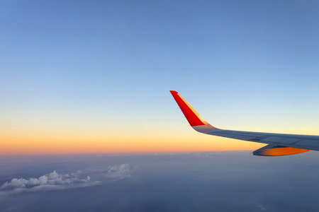 Bangkok, Thailand - NOVEMBER 22, 2018 : Airbus 320 airasia, Thailand low-cost airline.  View from the plane window by airasia airlineのeditorial素材