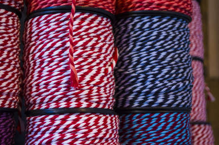 rope of different color for border