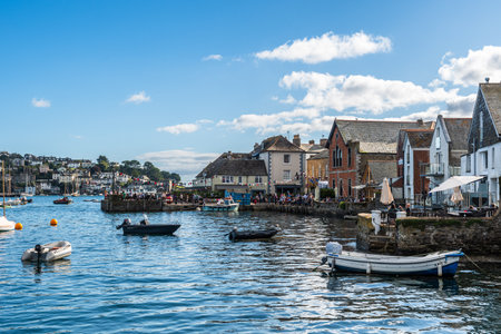 Fowey, Cornwall, UK - August 14, 2023: The picturesque coastal town of Looe in Cornwall, England, UKのeditorial素材