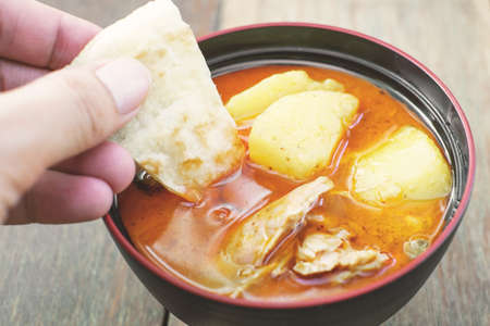 Roti with Chicken Mussaman Curry