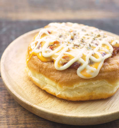 pizza donut