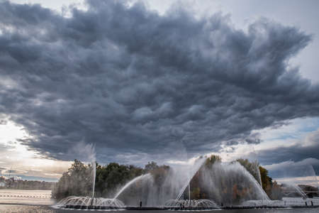 Vinnitsa. Ukraine. October 6, 2019; Light and music fountain on the South Bug River in the city of Vinnitsa, Ukraine. A multimedia fountain on the river along the promenade.のeditorial素材