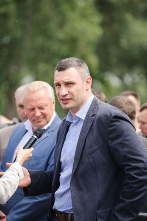 KIEV, UKRAINE - May 27, 2017: Kyiv Mayor Vitali Klichko took part in the Pakrk Natalka openingのeditorial素材