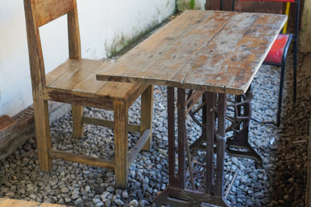 creative, sewing machine table transformed into a garden table.の写真素材