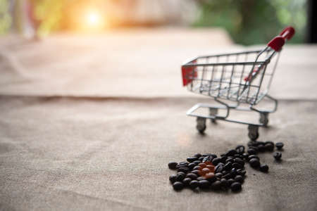 coffee beans and shopping cartの写真素材