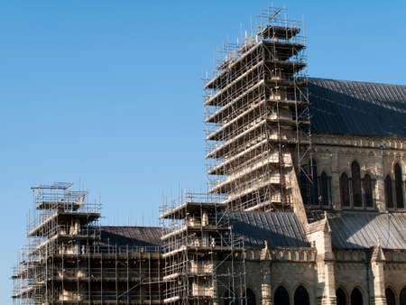 Scaffolding to restoration work to Salisbury Anglican medieval gothic Cathedralのeditorial素材
